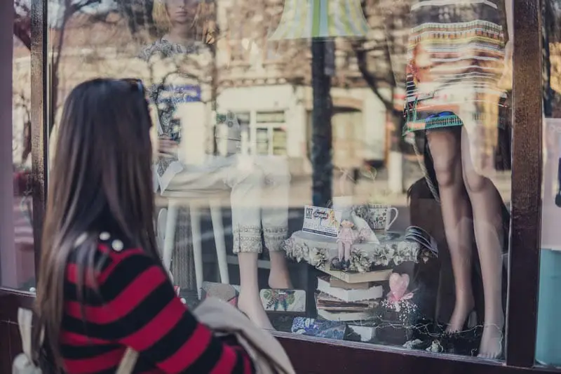 Women starring Local Shop