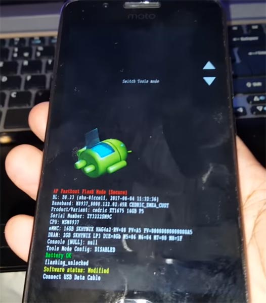 Moto G5 Plus Fastboot Mode Warning Screen