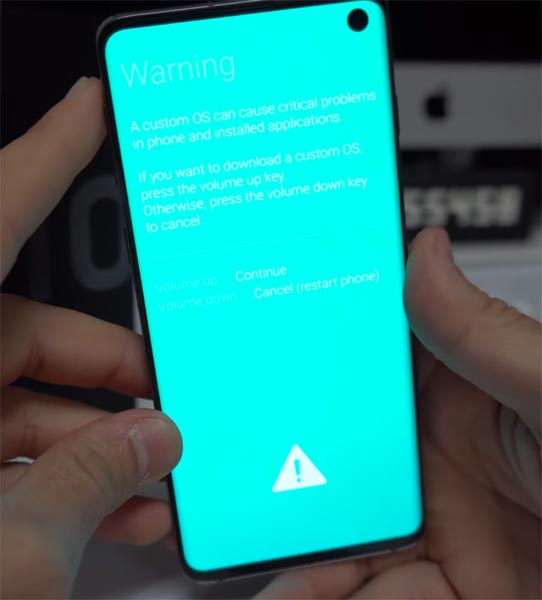 Samsung Galaxy S10e Download Mode Warning Message