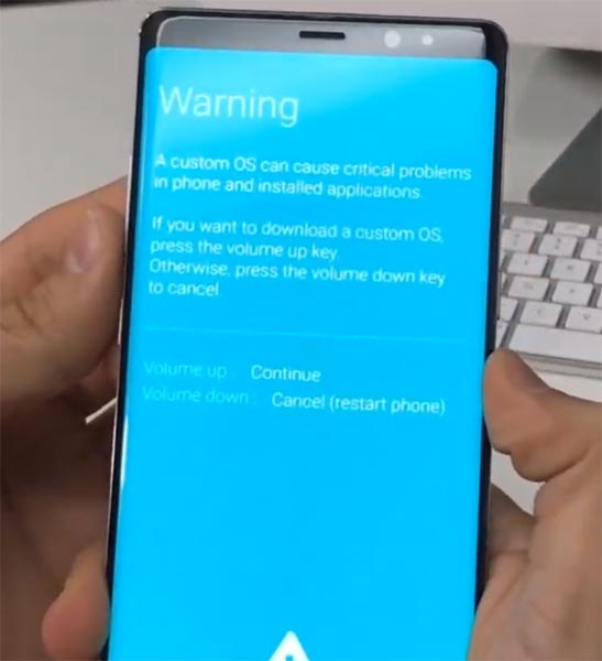 Samsung Note FE Download Mode Warning Screen
