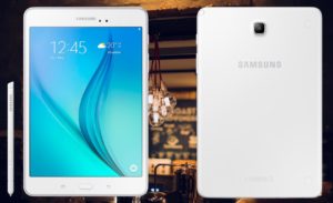 Samsung Galaxy Tab A 8 with Night Lamp Background