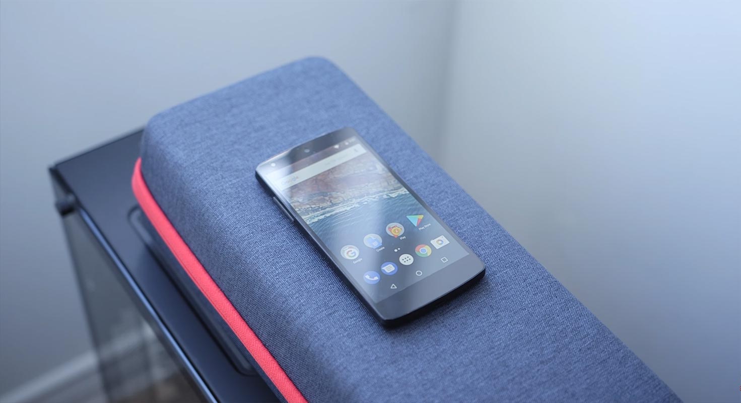 Google Nexus 5 on the Couch