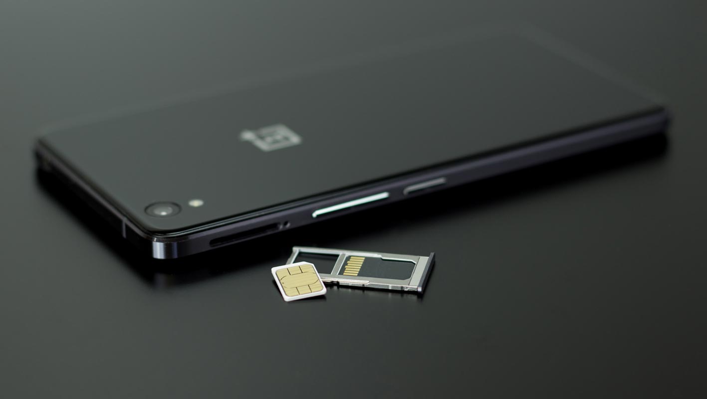 SIM card Tray in OnePlus One