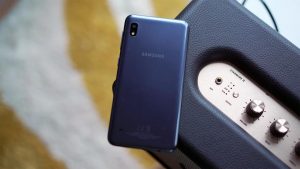 Samsung Galaxy A10 on the Audio System