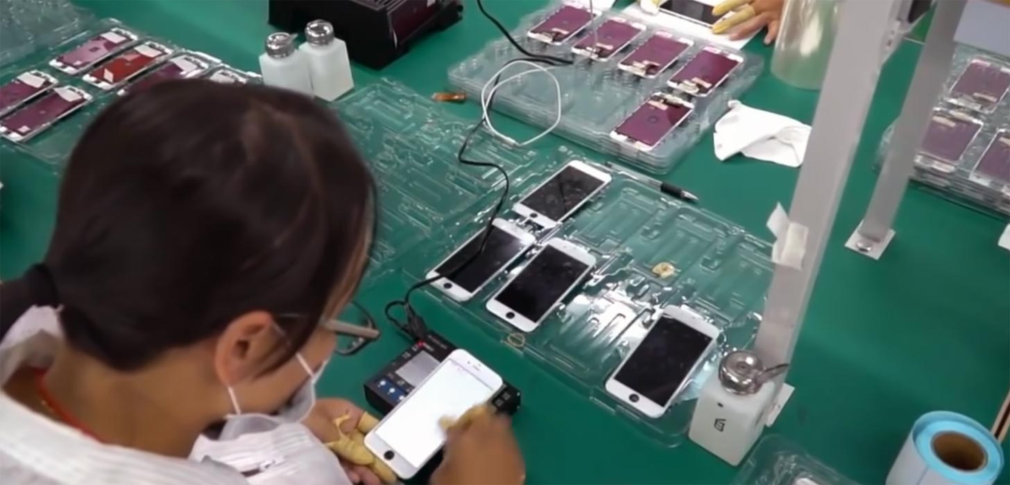 iPhone Assemble in Factory