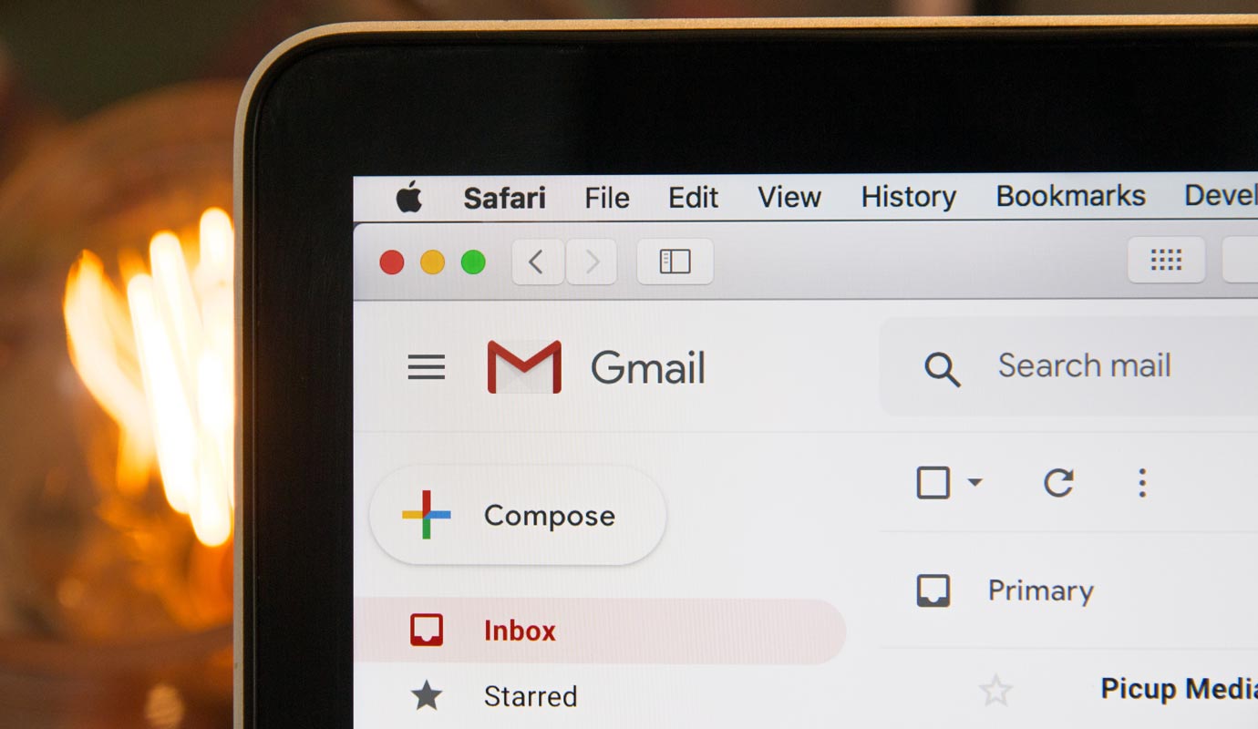 Gmail Opened in Safari Browser