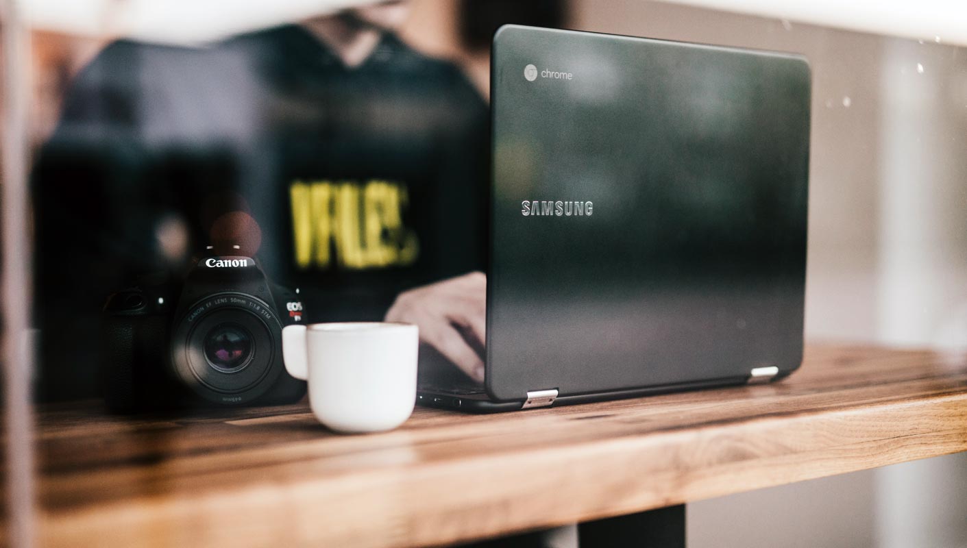 Samsung Chromebook with Canon Camera