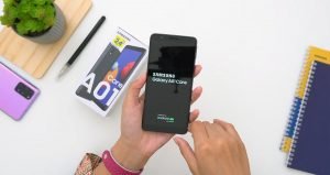 Samsung Galaxy A01 Core in the Hand