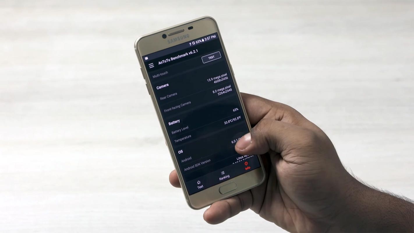 Samsung Galaxy C5 Antutu Benchmark screen