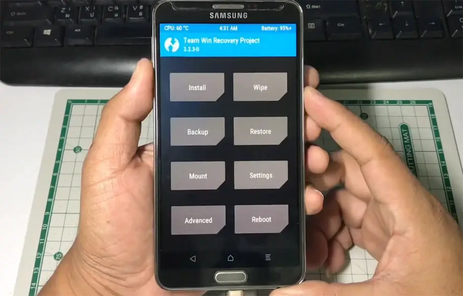Samsung Galaxy Note 3 TWRP Recovery Boot
