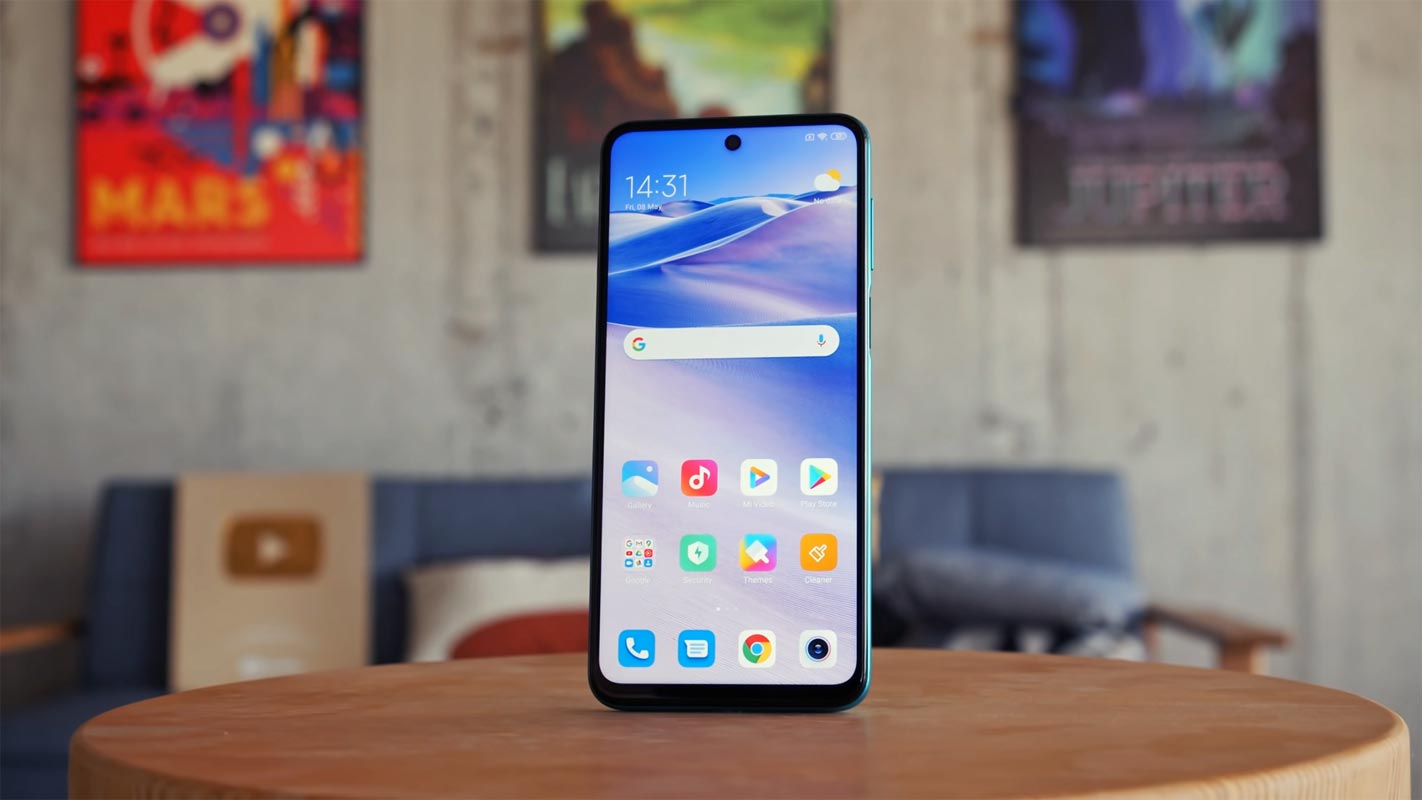 Redmi Note 9S front screen on the table