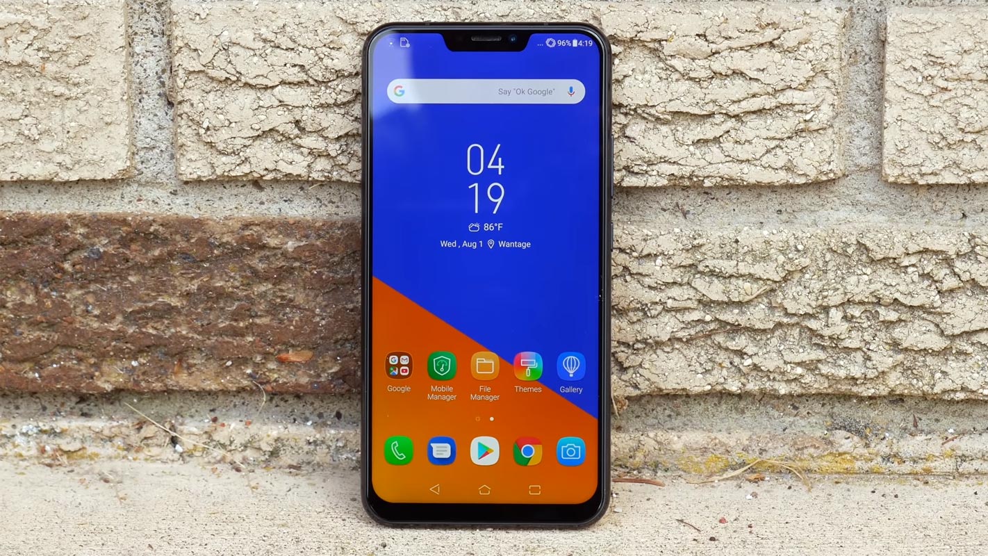 Asus Zenfone 5Z Home Screen in the surface