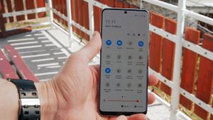 Samsung Galaxy S20 5G Notification Bar Screen