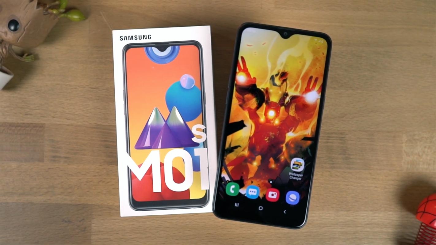 Samsung Galaxy M01s Android 10 Home Screen