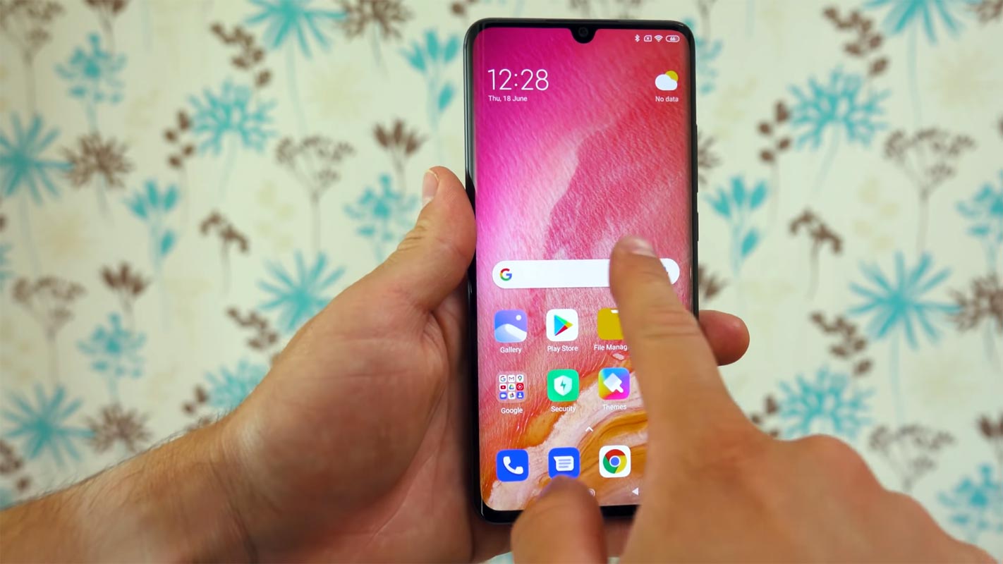 Xiaomi Mi Note 10 Lite Android 10 MIUI 12 Home Screen