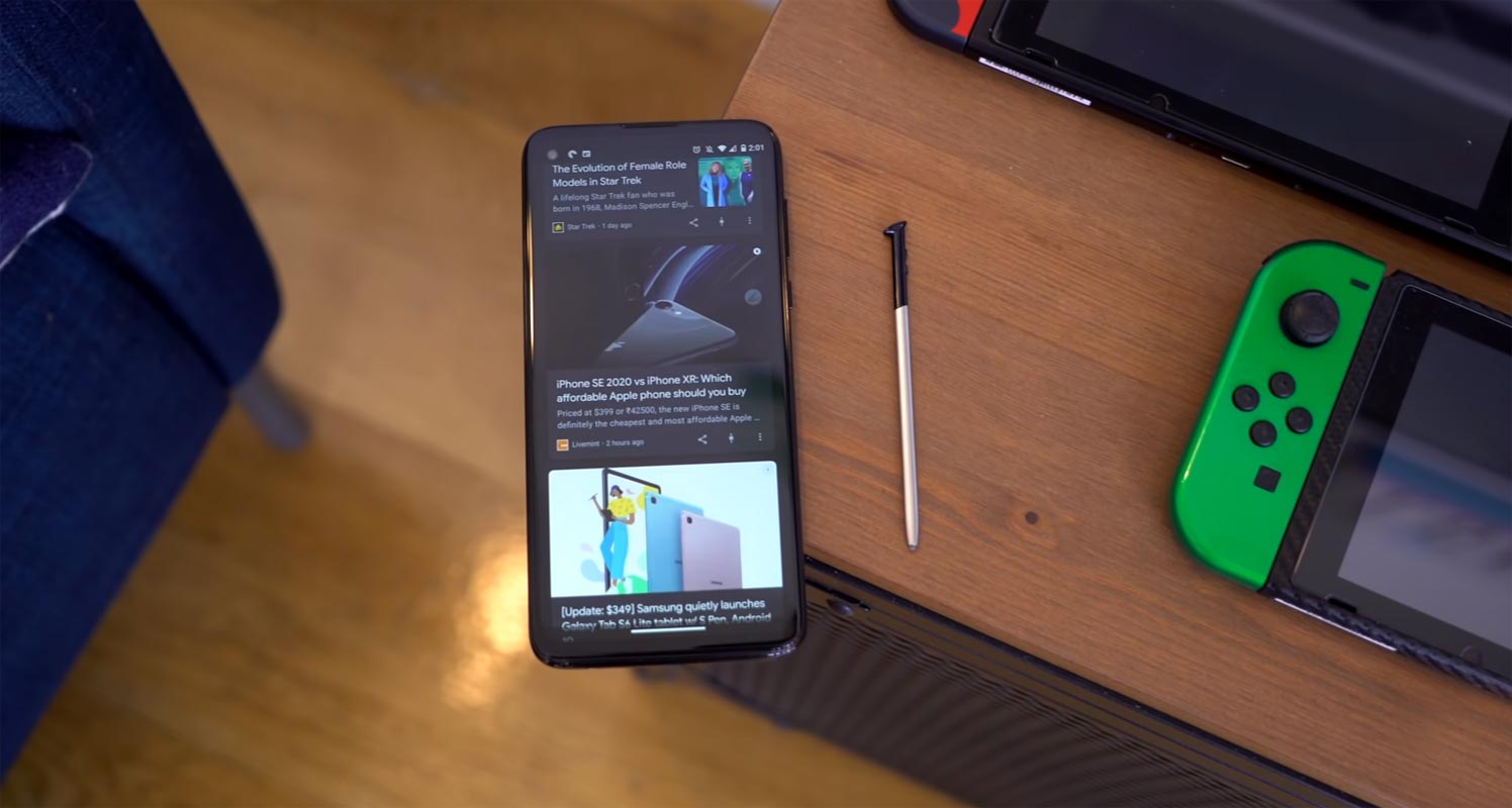Moto G Stylus 2020 with Pen on the Table