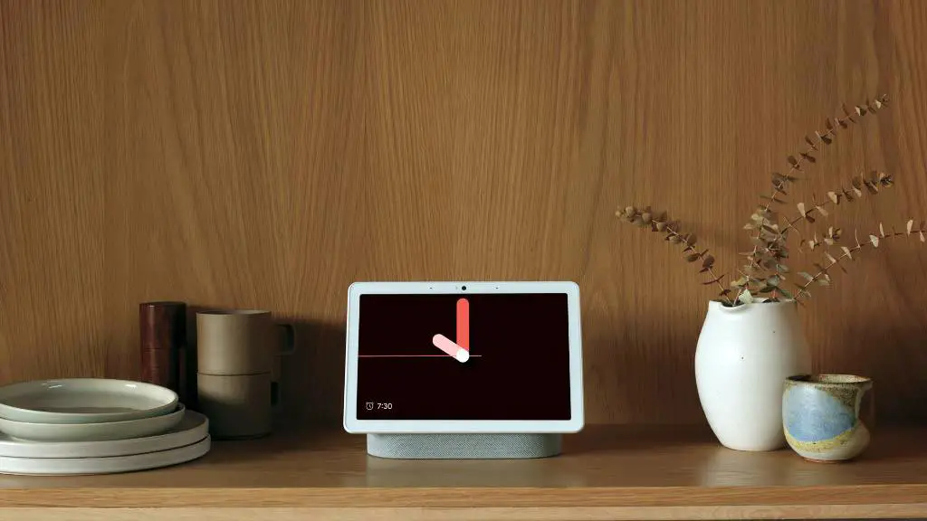 Google Nest Hub Analog Clock face