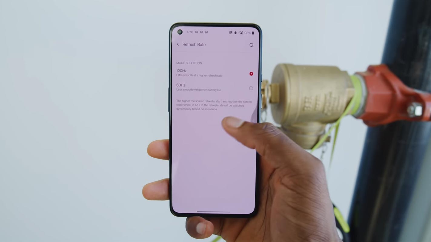OnePlus 9 Refresh Rate Change
