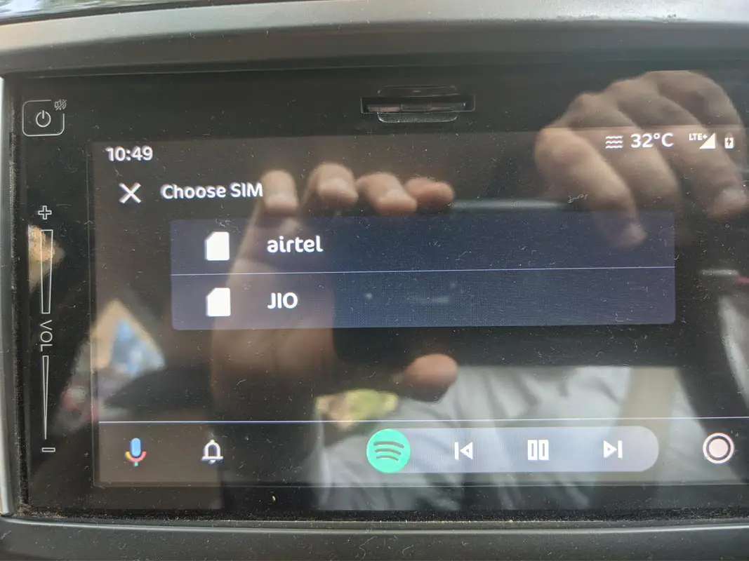 Dual SIM Support in Android Auto