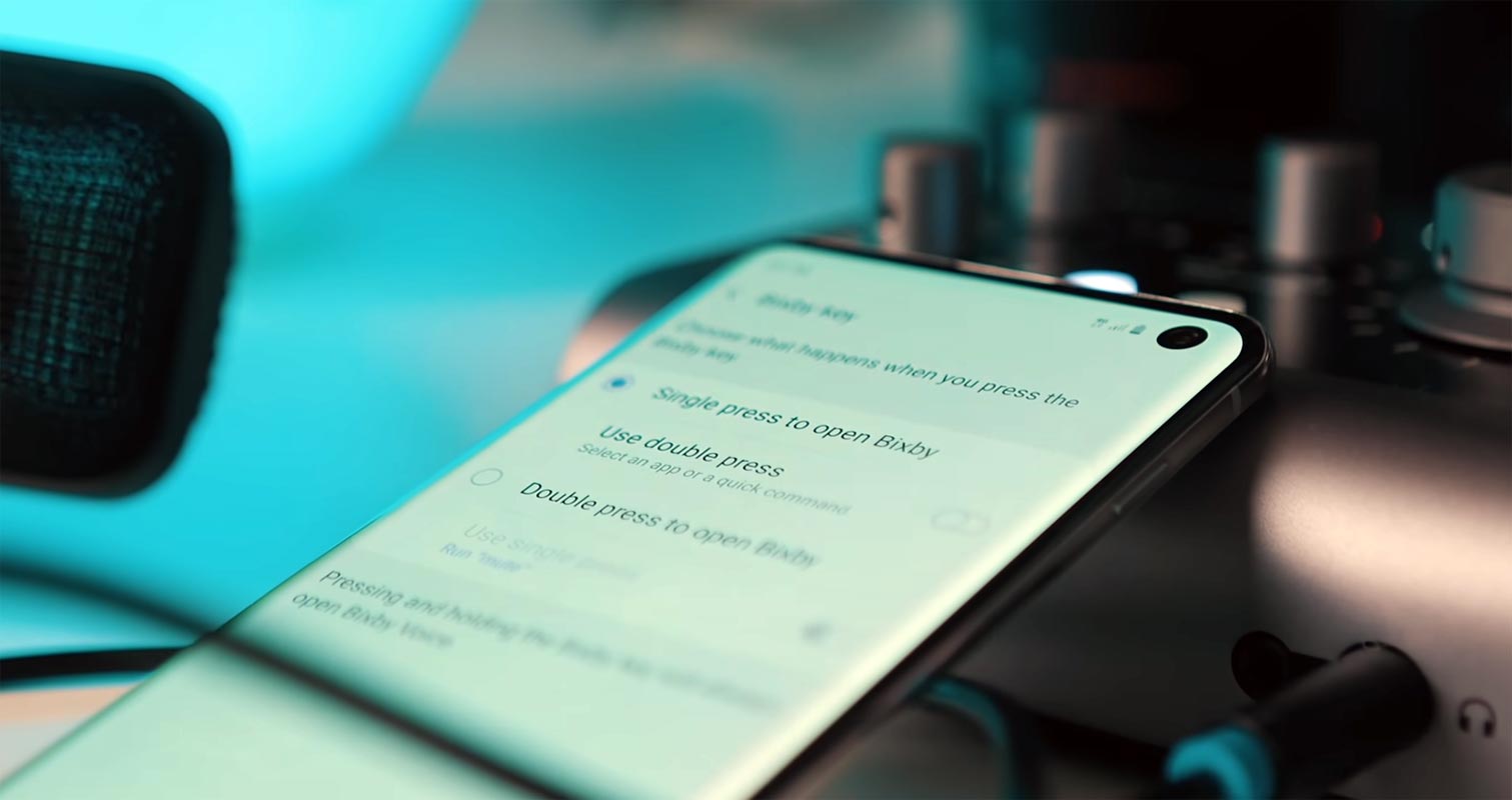 Samsung Galaxy S10 4G Android 11 Bixby Launch Screen