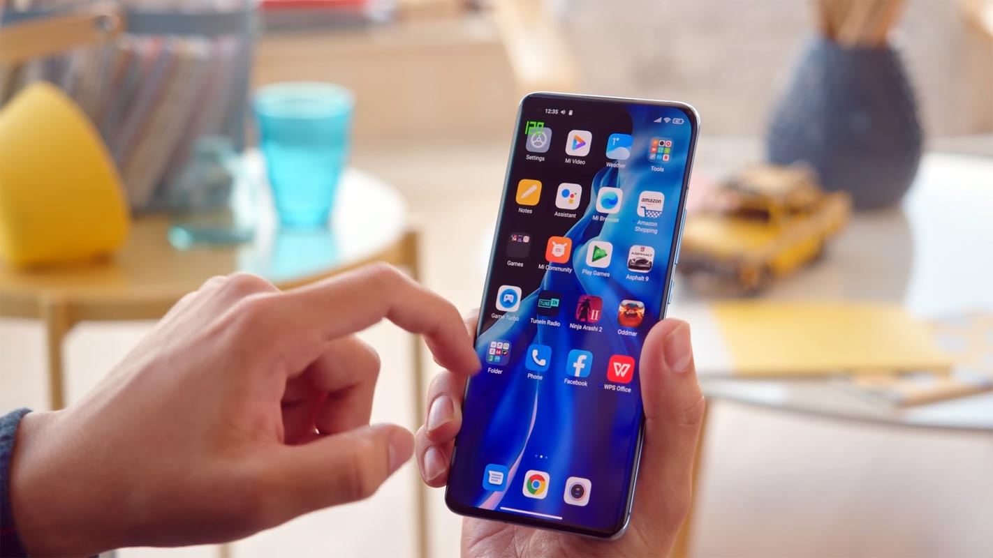 Xiaomi Mi 11 Android 11 Home Screen
