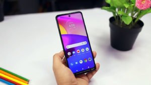 moto e40 unlock screen