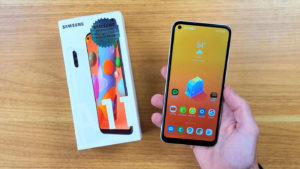 SAMSUNG GALAXY A11 MOBILE AND BOX