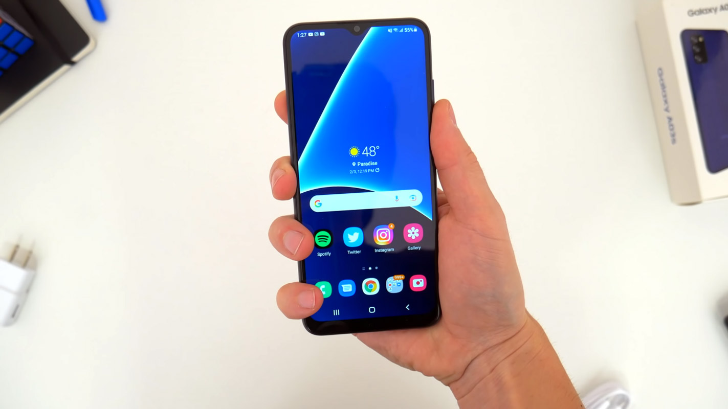 samsung galaxy a03s home screen in single hand