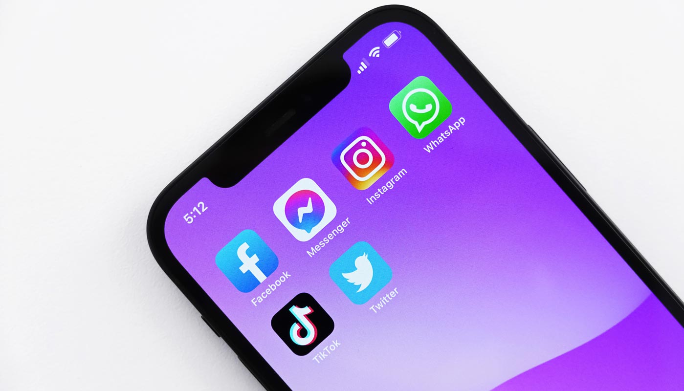 Social Media Apps in iPhone