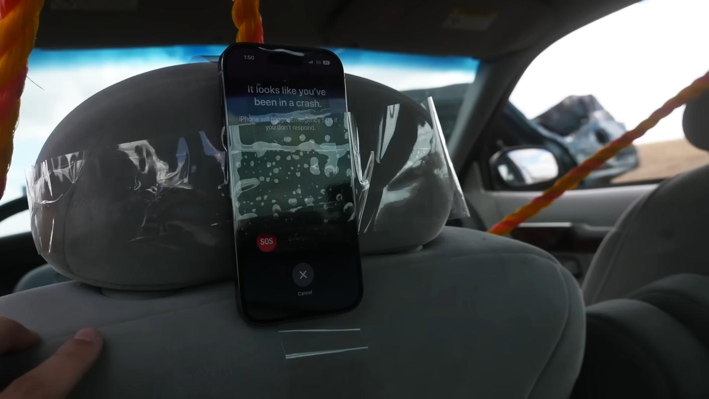 iPhone Car Crash Detection Test in Car