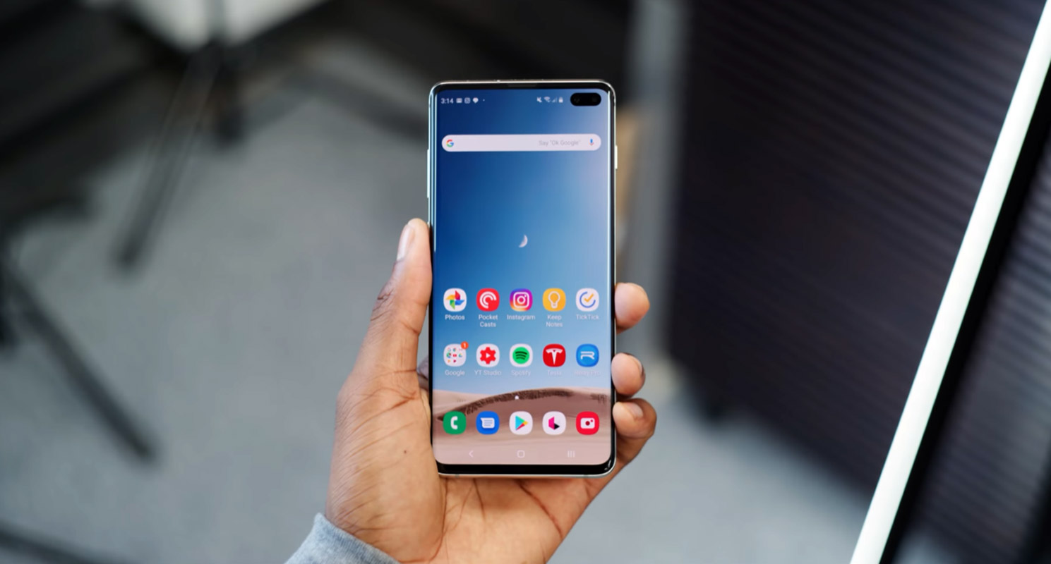 samsung galaxy s10 plus home screen