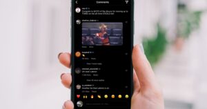 Instagram GIF Comments in App