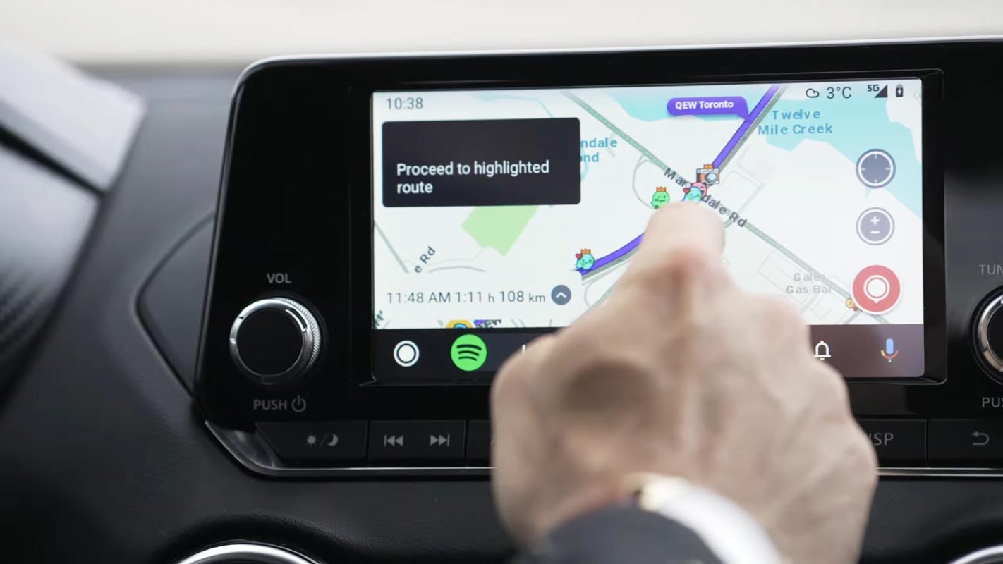 Waze in Android Auto