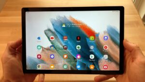 Samsung Galaxy Tab A8 10.5 2021 Android 13 Unlocked Home Screen