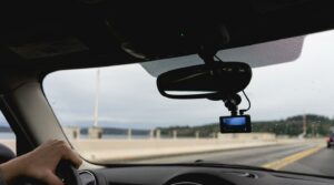 Mobile as Dashcam in Car