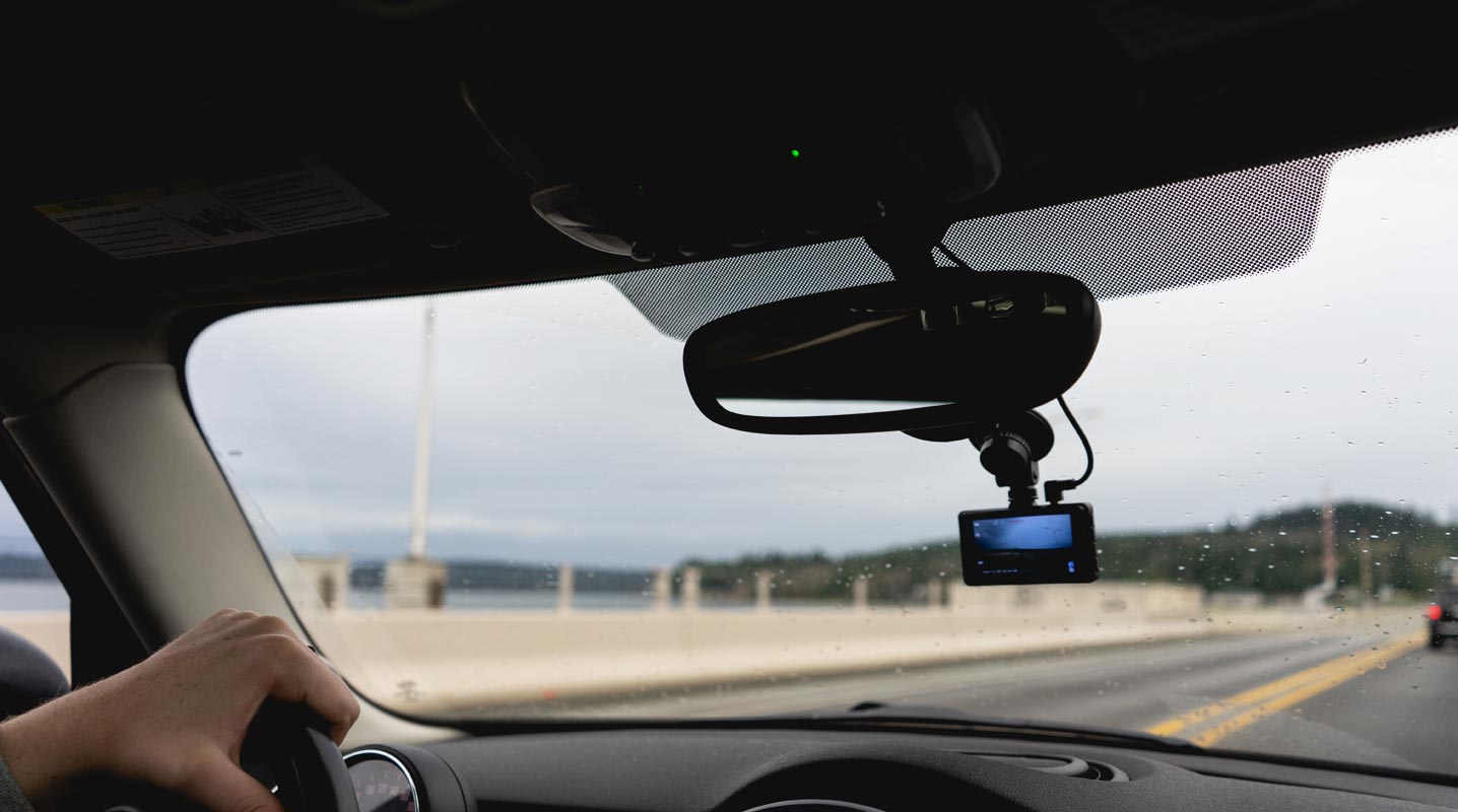 Mobile as Dashcam in Car