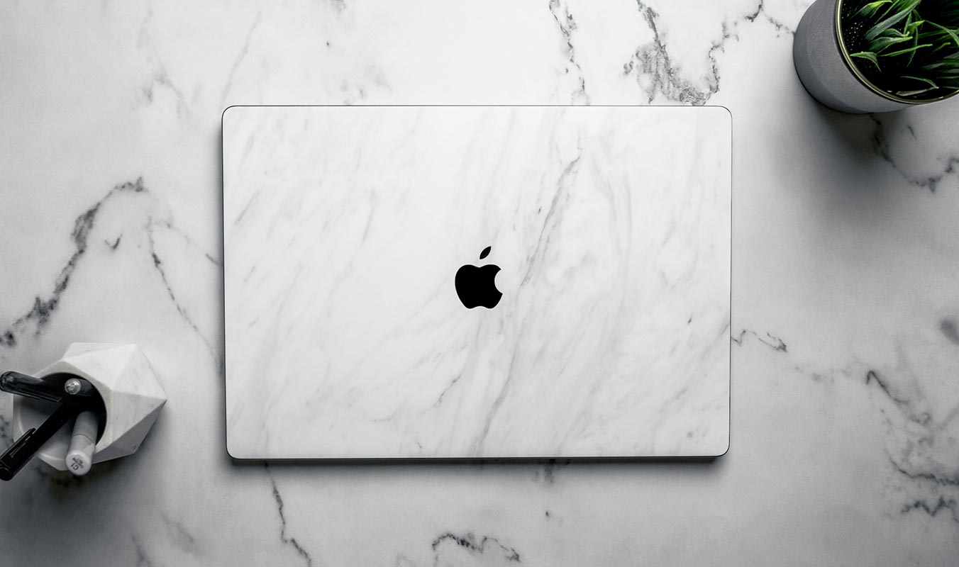 dBrand Skin Cover Macbook