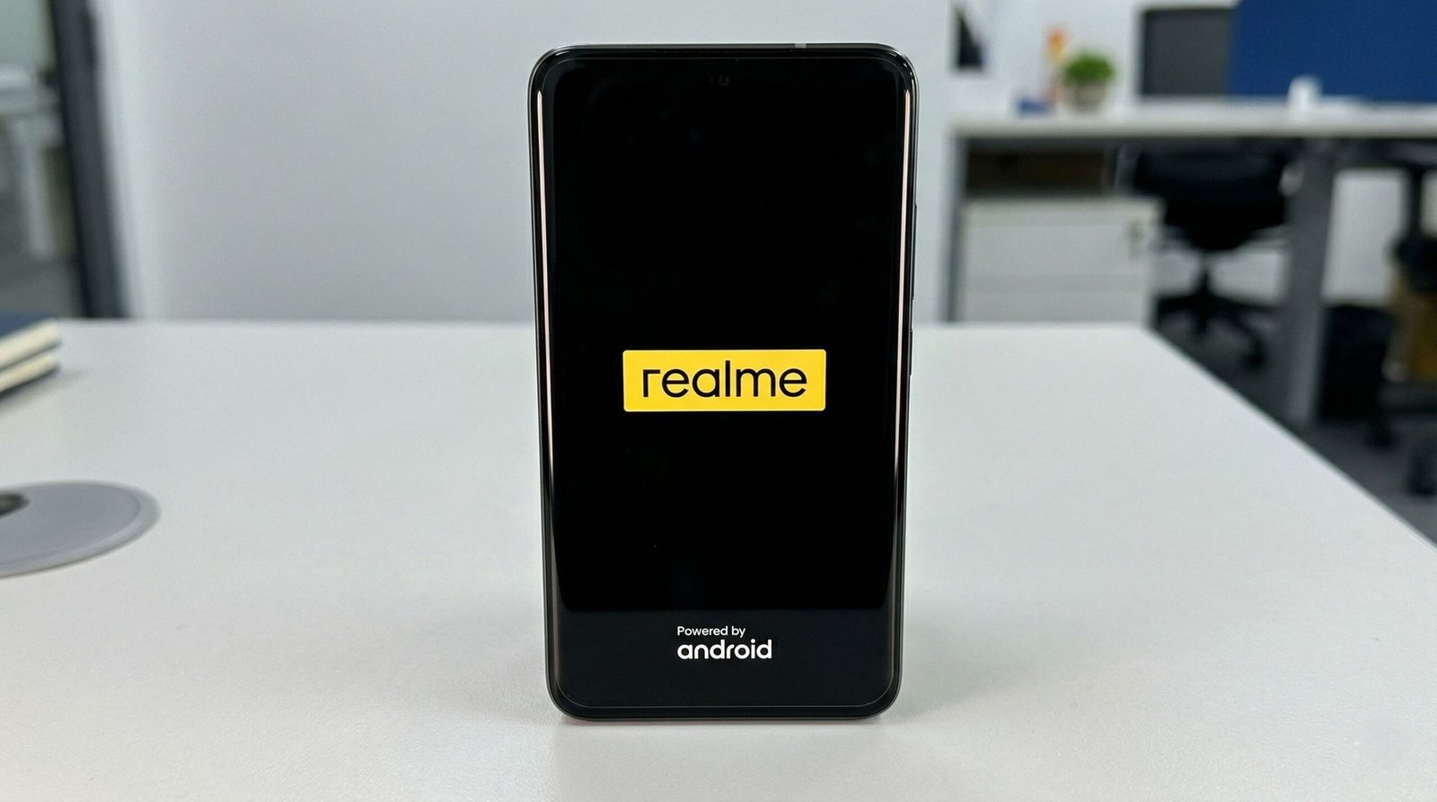 Realme 16 Pro Boot Screen 1 scaled Realme 16 Pro Boot Screen